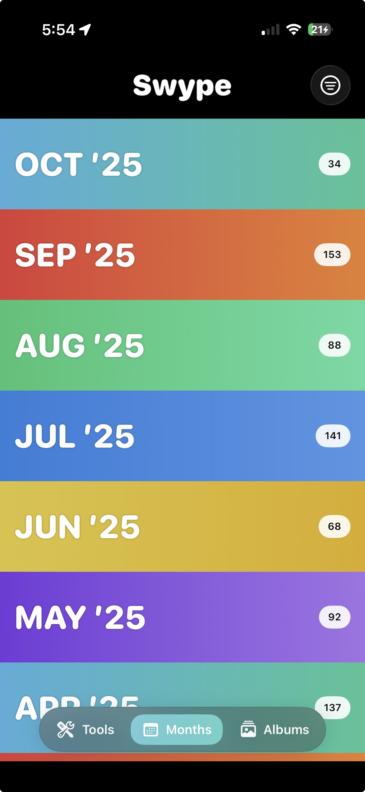 Swype Photo Cleaner app screenshot showing photo swiping interface